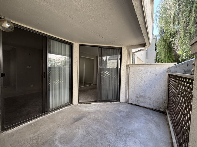 Building Photo - 2232 River Run Dr