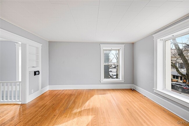 Building Photo - 22 Jordan St