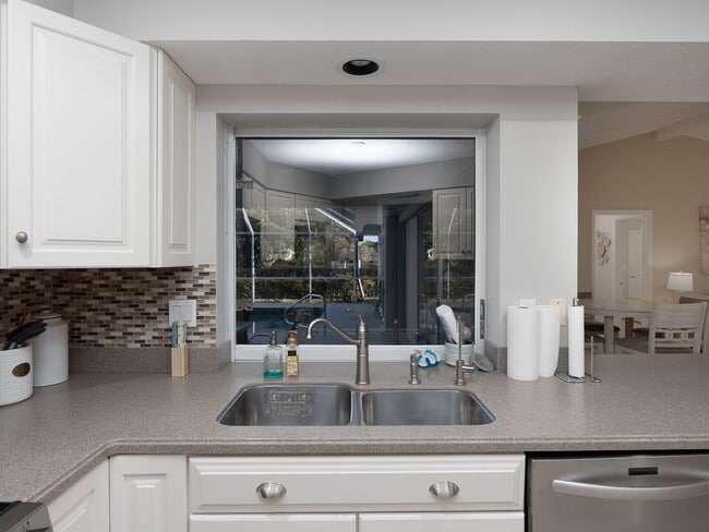 Building Photo - Turkey Furnished 3 Bed Pool Home in Venice