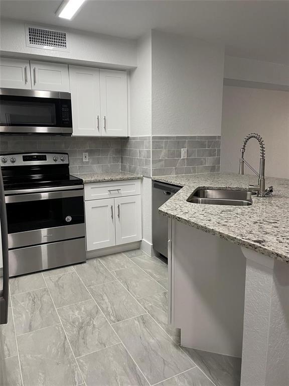 Building Photo - 826 Camargo Way
