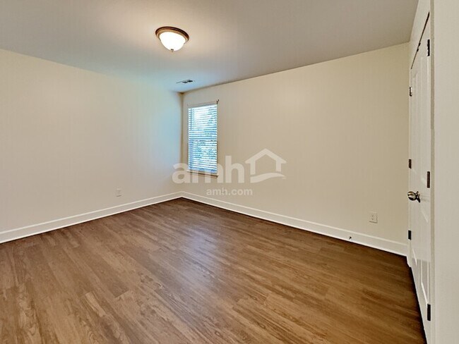 Building Photo - 4800 Horatio Ct