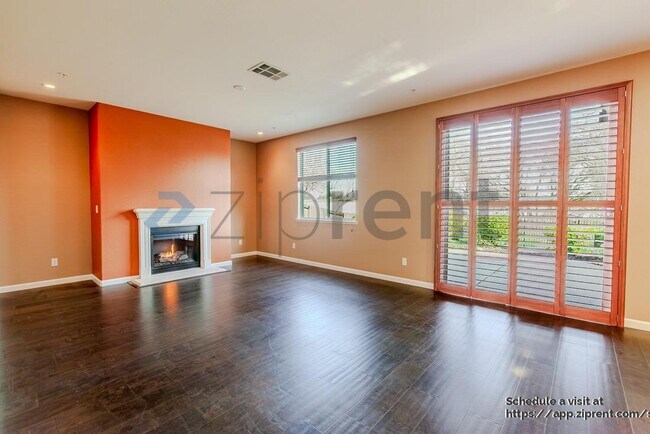 Building Photo - 681 Ringneck Ct