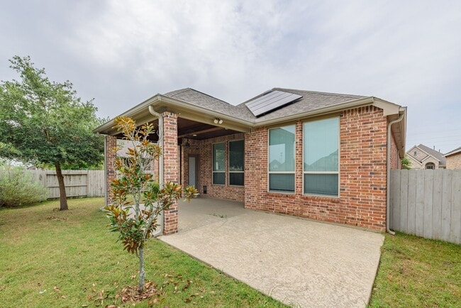 Building Photo - 2116 Blackhawk Ridge Ln