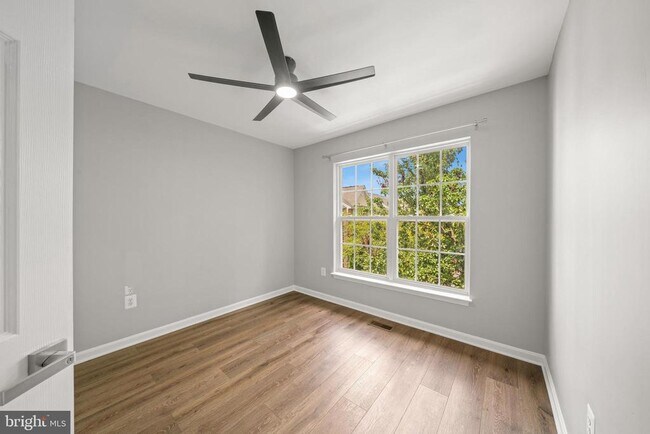 Building Photo - 154 Fieldstone Ct