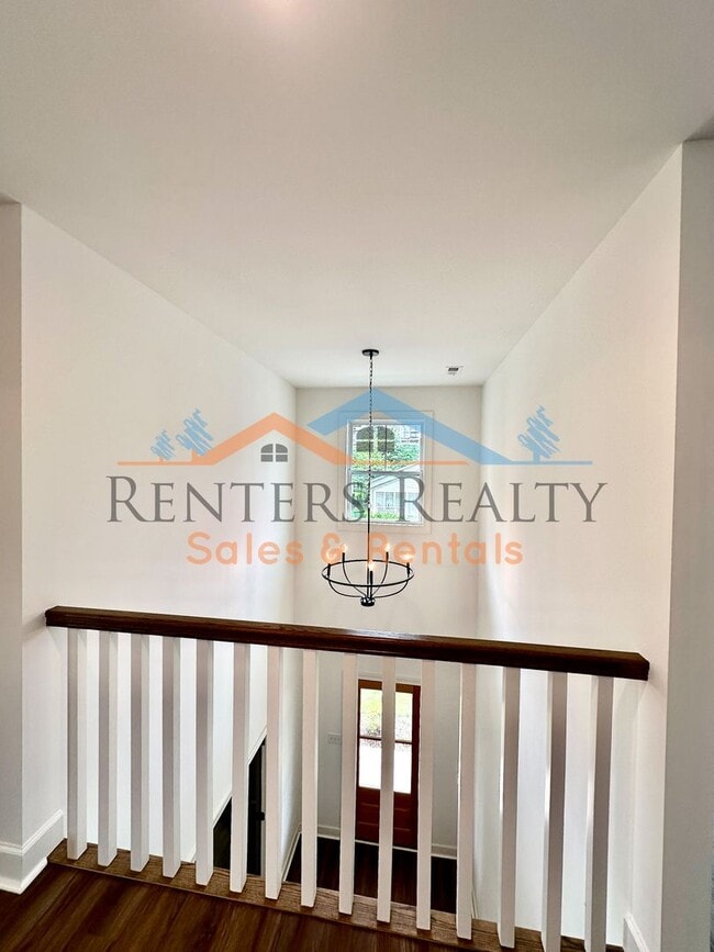 Building Photo - 3BR Home with Office, Bonus Room, Large Kitchen Island, 2-Car Garage & Large Yard – Huntsville Li...