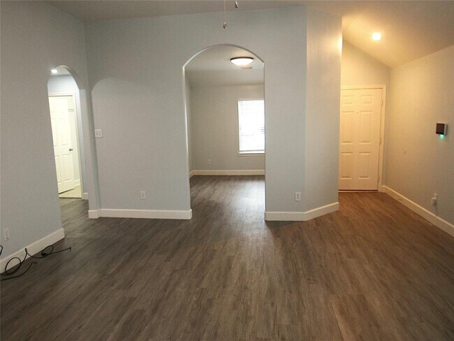 Building Photo - 21722 Prairie Spring Ln