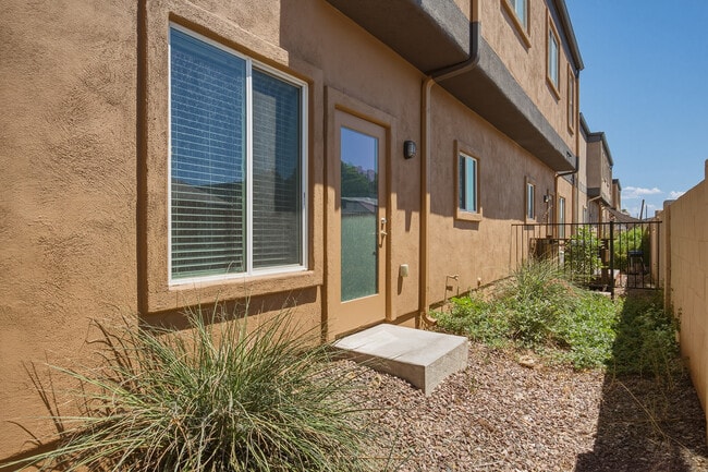 Building Photo - 3120 N 37th St