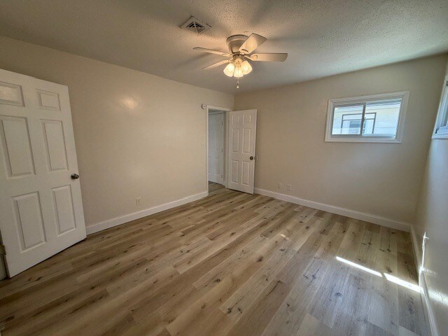 Building Photo - 910 Richland St