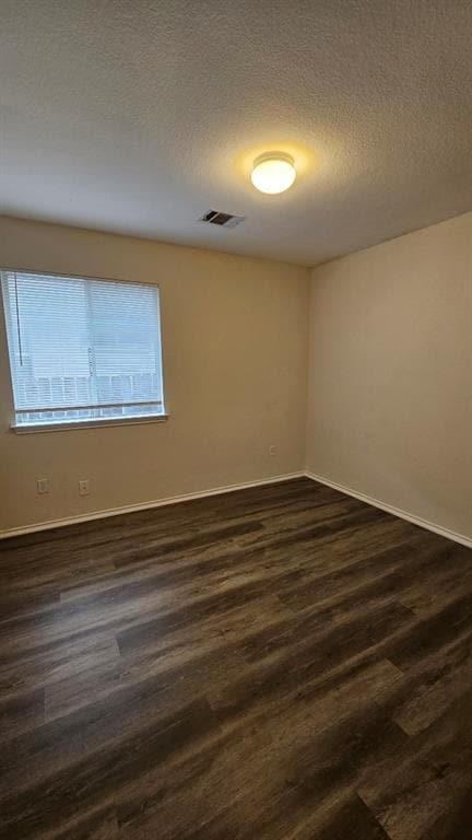 Building Photo - 14902 Snelling Dr