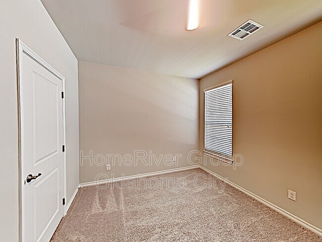 Building Photo - 9521 Timberwind Ln