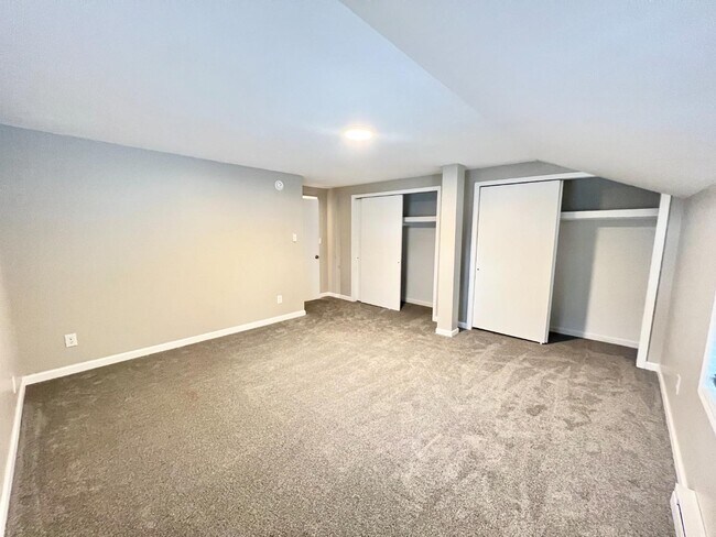 Building Photo - 4710 County Rte 22