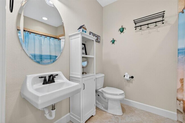 Building Photo - 6080 Moorings Dr S