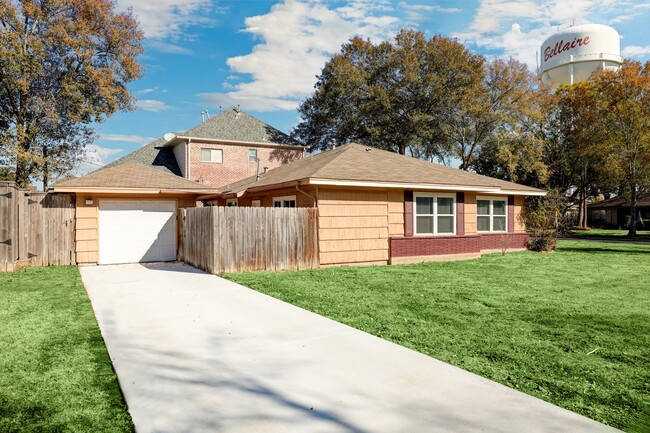 Building Photo - 501 Wilmington Dr