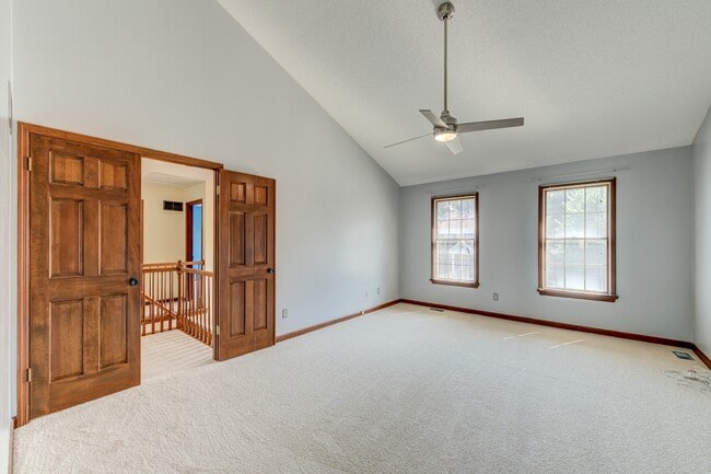Building Photo - 15509 Debridge Way