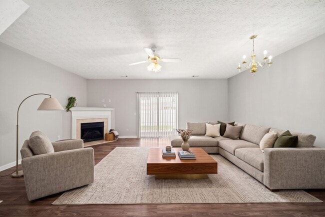 Building Photo - 3-bedroom, 2.5-bath end-unit townhome in the Garrison Square