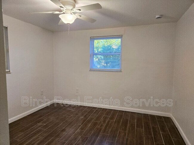 Building Photo - 6111 1st Ave