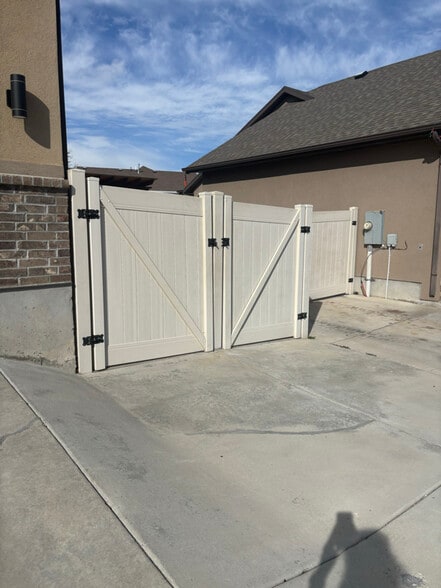 Building Photo - 4532 Greystock Cir