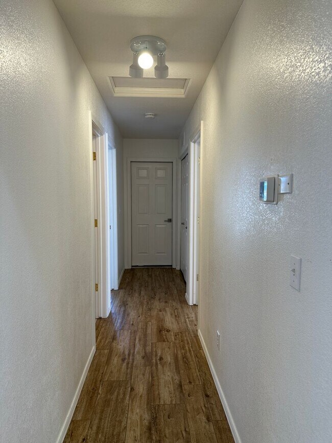 Building Photo - Long Term unfurnished - Pets allowed - Ple...