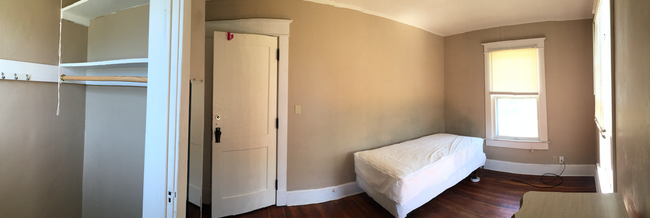 NE Bedroom panorama. - 1525 South 7th Street