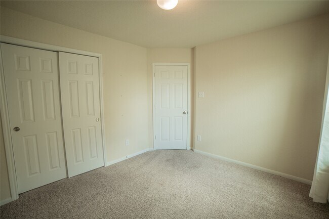 Building Photo - 3006 Tandem Ct