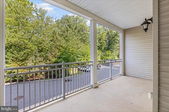 Building Photo - 224 Breeders Cup Dr