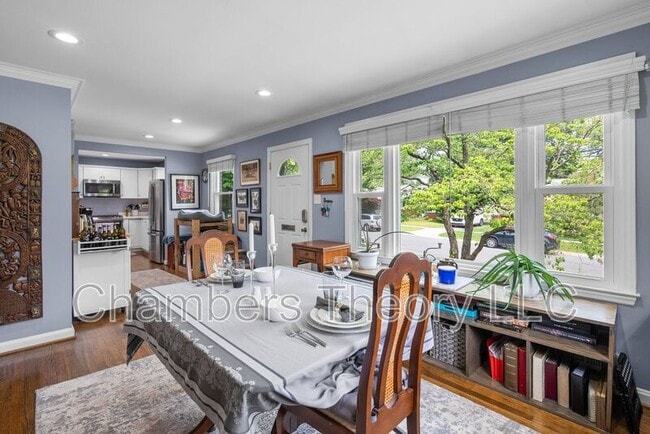 Building Photo - 3904 Lantern Dr