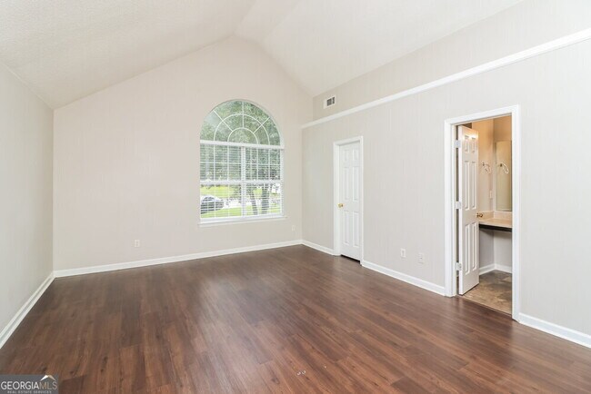 Building Photo - 4125 Clarks Tr