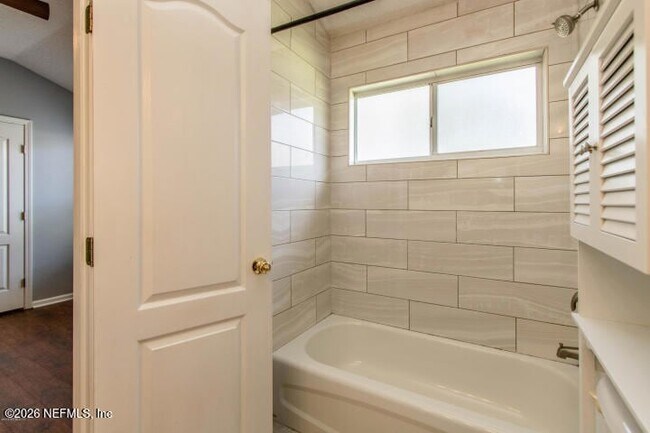 Building Photo - 3515 Laurel Leaf Dr