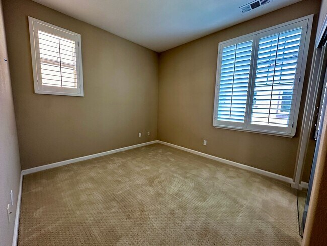 Building Photo - LUXURY RESIDENCE IN RIVERMARK DETACHED SINGLE-FAMILY HOME | THE GLEN PLAN II