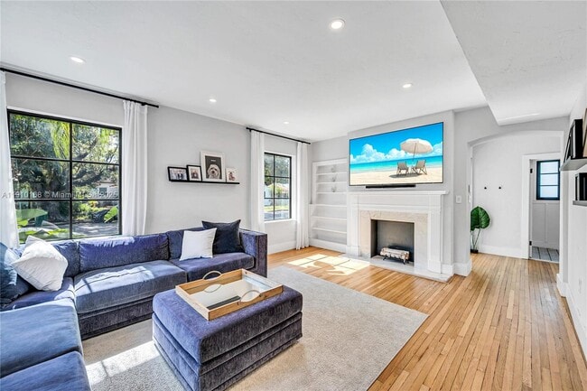 Building Photo - 1951 SW 23rd St