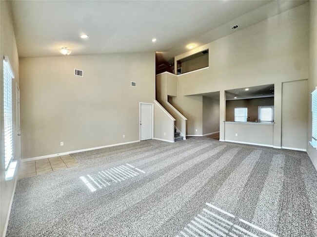 Building Photo - 1521 Maier Dr