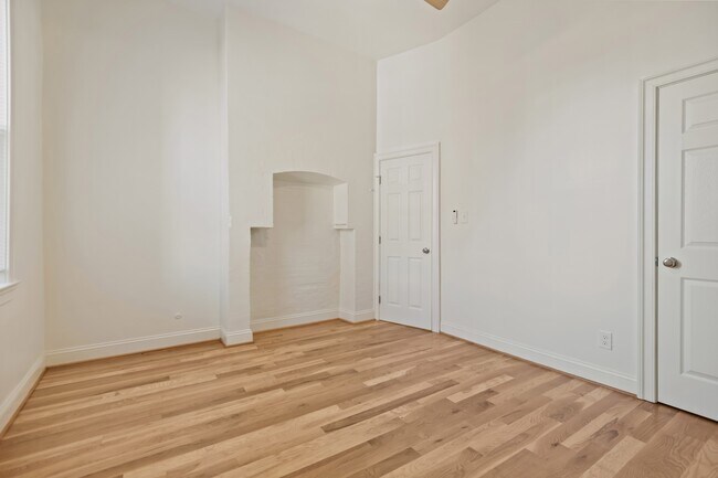 Building Photo - 2245 Eutaw Pl