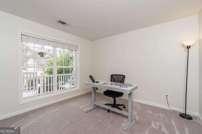 Building Photo - 8860 Penbrooke Ct