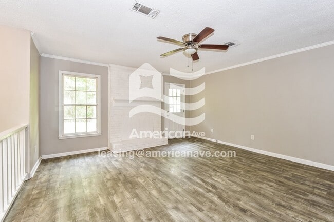 Building Photo - 449 Parlock Rd