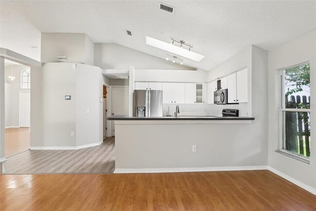 Building Photo - 9029 Westbay Blvd