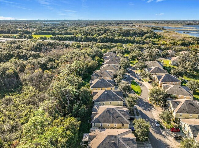 Building Photo - 1500 Broken Oak Dr