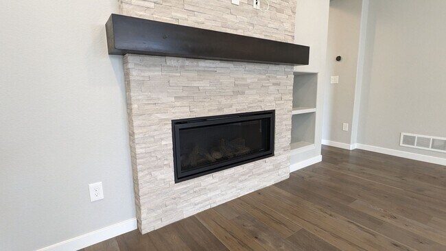 Building Photo - BEAUTIFUL NORTHGATE RANCH HOME WITH FINISH...