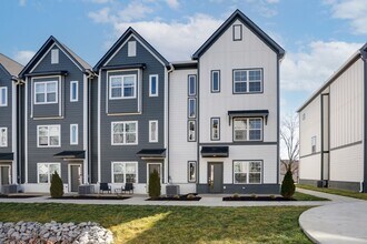 Building Photo - Madison new construction in gated community, pet friendly, 2 car garage