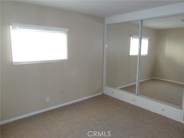 Building Photo - 518 Palm Dr