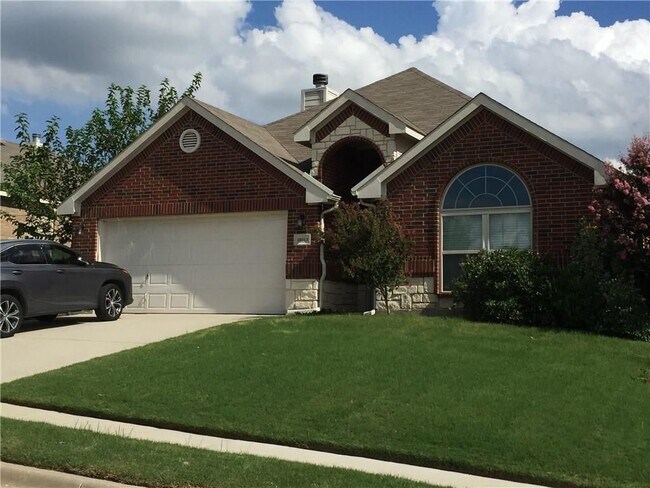 Primary Photo - 10313 Nelson Dr