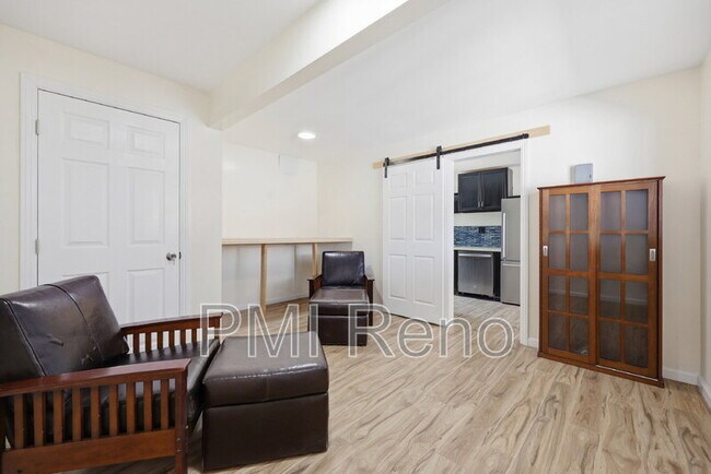Building Photo - 1515 N Carson St