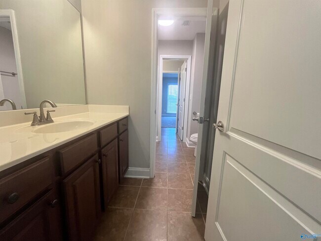 Building Photo - 2604 Ashtynn Pl SW