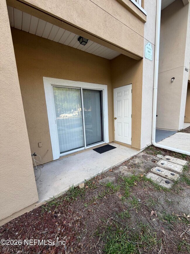 Building Photo - 6063 Maggies Cir
