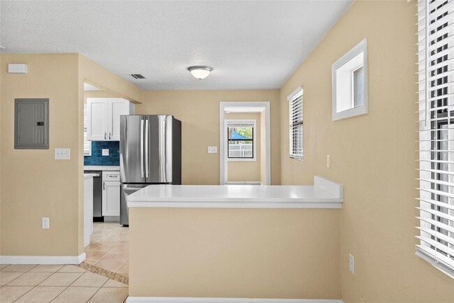 Building Photo - 1193 Bass Blvd