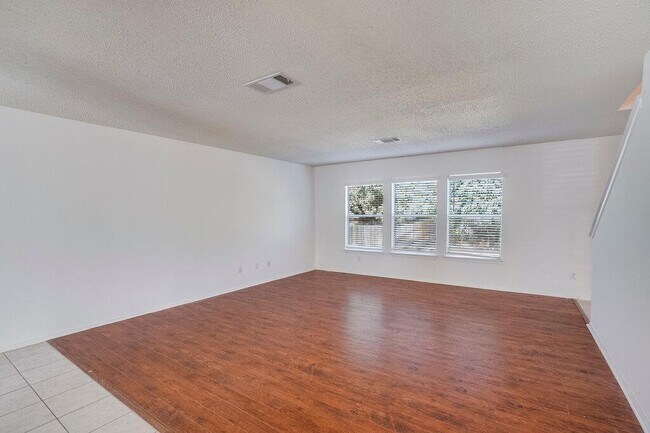 Building Photo - 2602 Stapleford Dr
