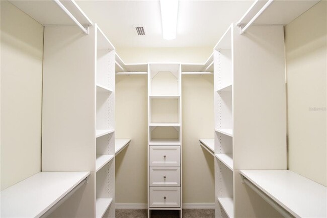 Building Photo - 10907 SW 24th Ave