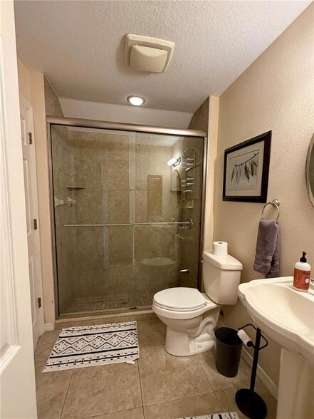 Building Photo - 4766 Theodore Ave