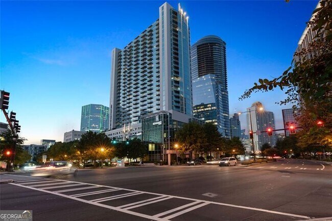 Building Photo - 3324 Peachtree Rd