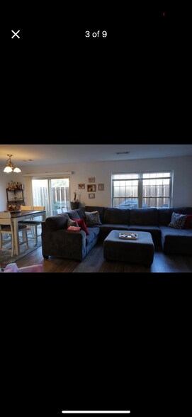 Building Photo - 104 Hunters Ridge Dr