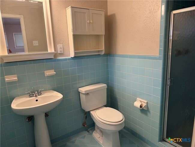 Building Photo - 904 Palmetto St